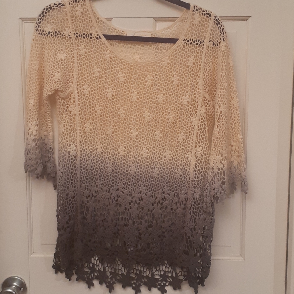 Ladies multicolored knit blouse